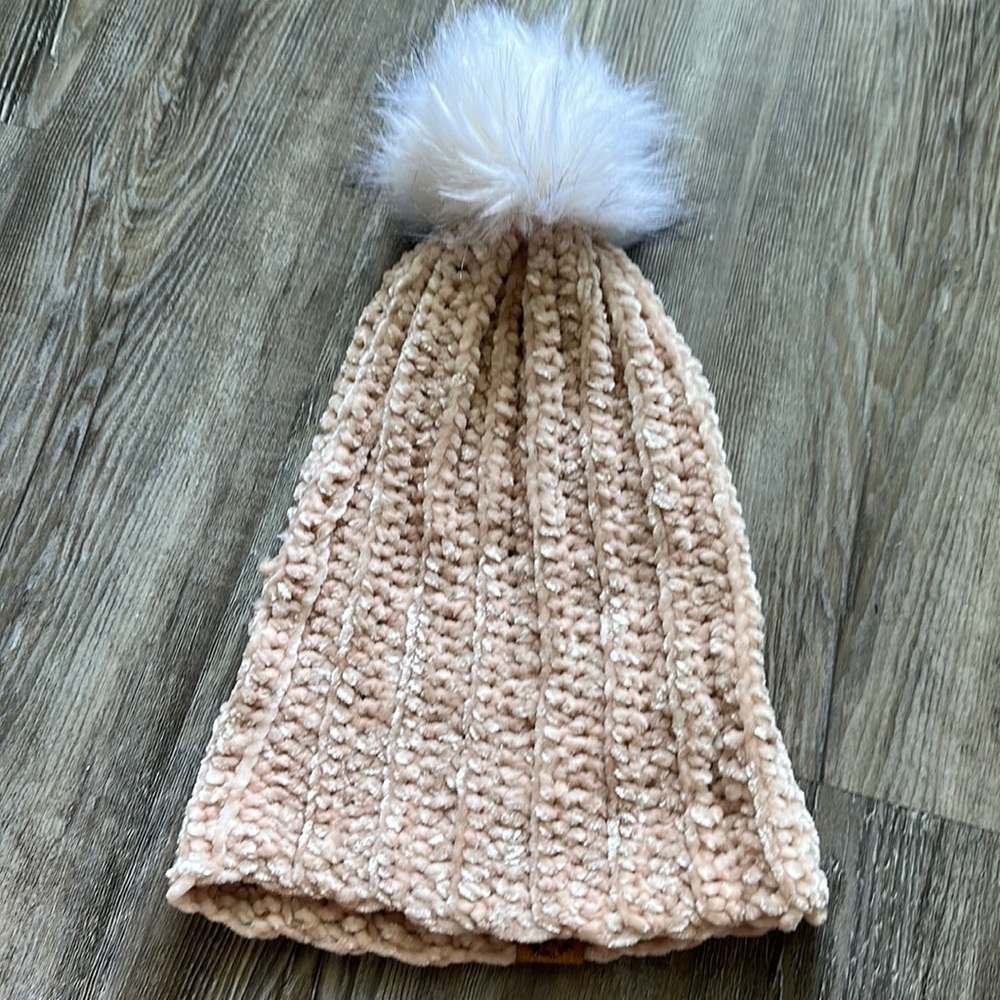 Light pink velvet beanie, hat